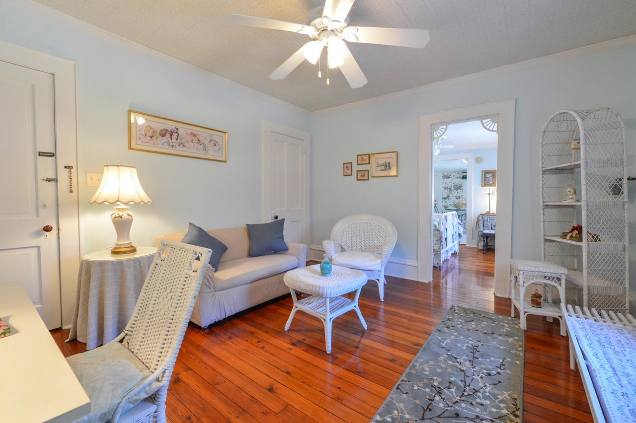 Farnsworth House Bed And Breakfast Mount Dora Luaran gambar